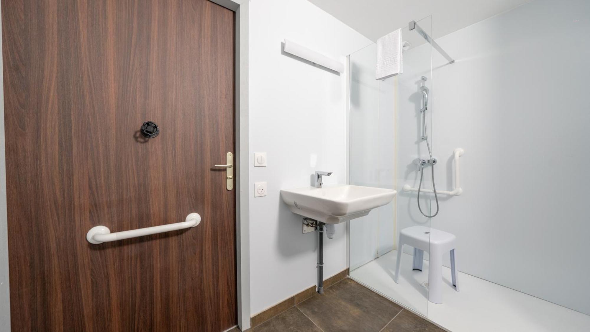 Hotel Des Docks Digoin Eksteriør billede