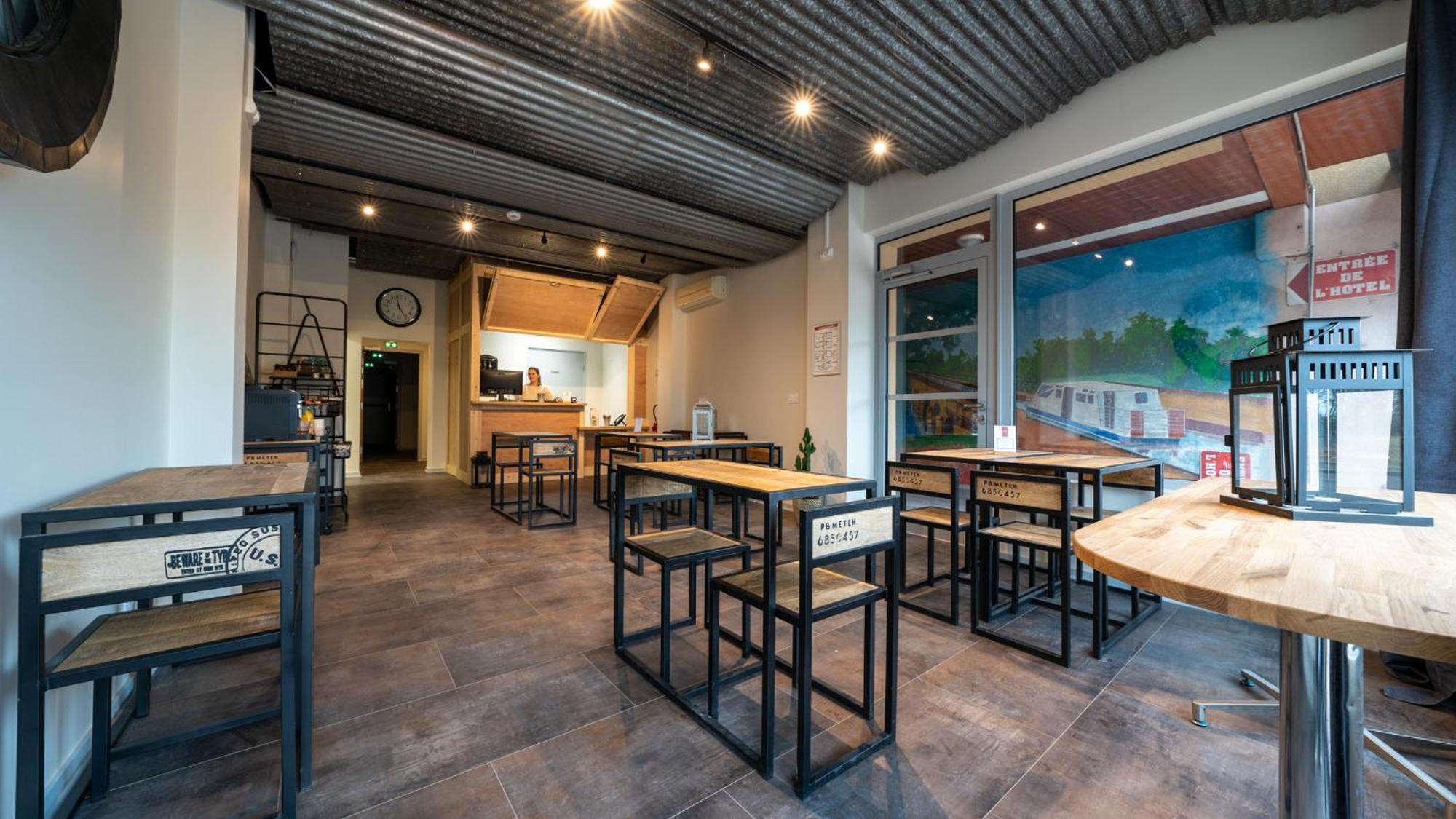 Hotel Des Docks Digoin Eksteriør billede