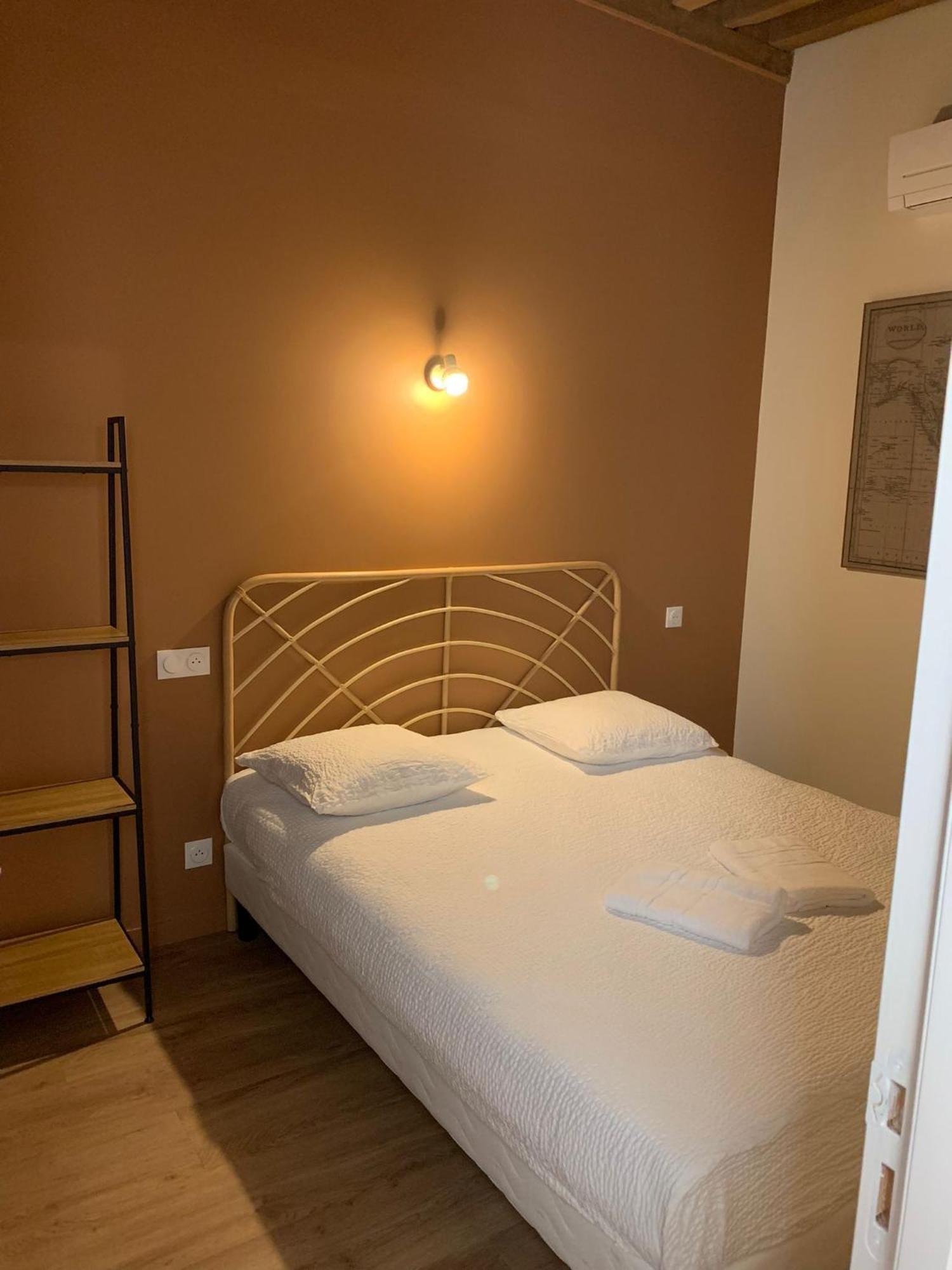 Hotel Des Docks Digoin Eksteriør billede